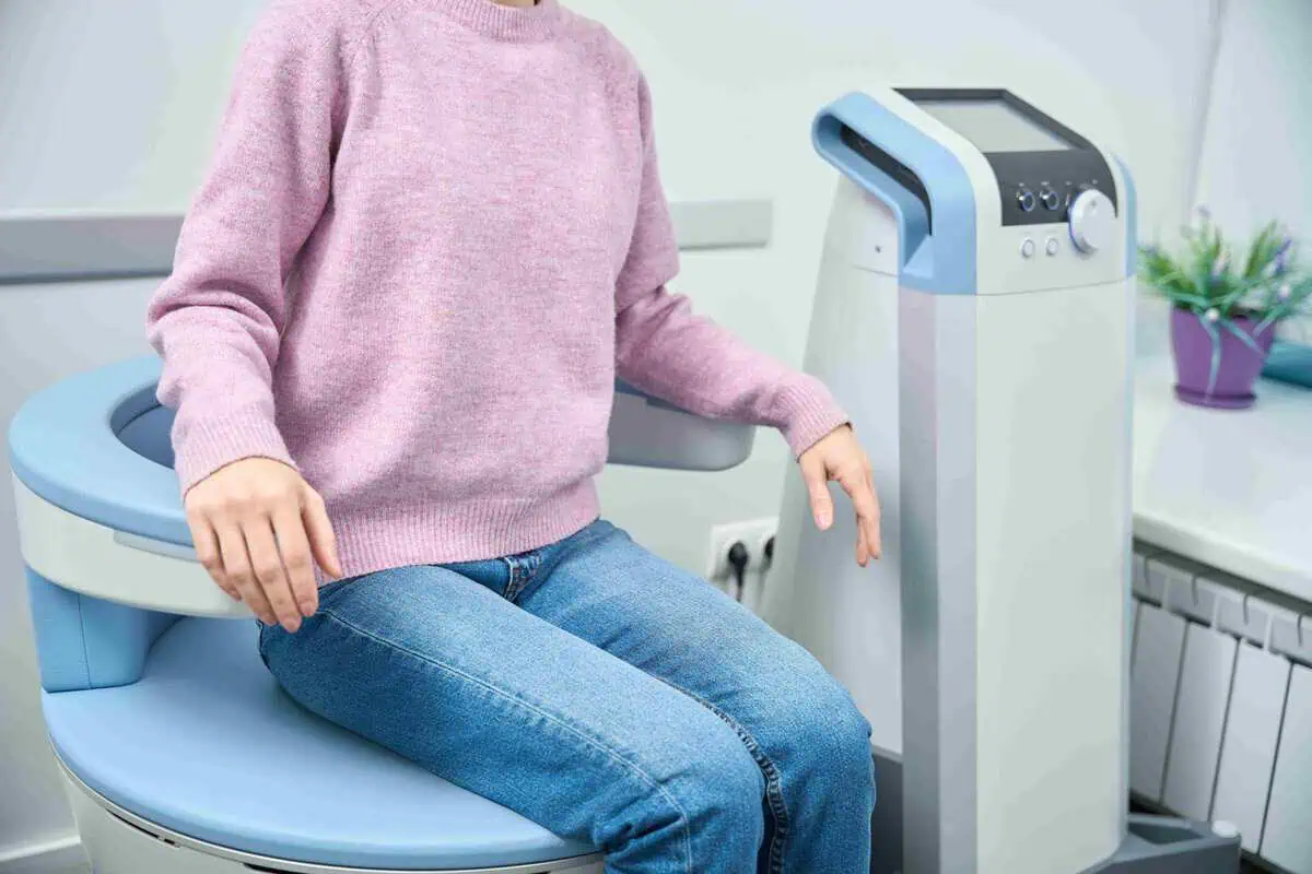 Emsella treatment for urinary incontinence and pelvic floor strengthening